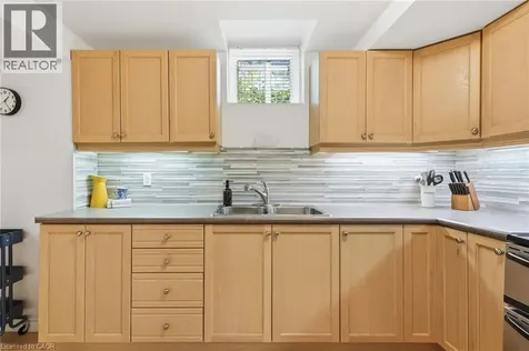 5347 Jameson Crescent Burlington ON L7L 6Z1