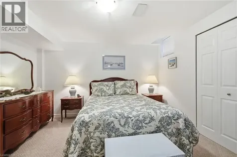 5347 Jameson Crescent Burlington ON L7L 6Z1
