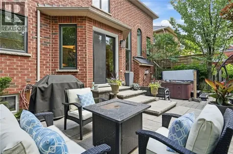 5347 Jameson Crescent Burlington ON L7L 6Z1