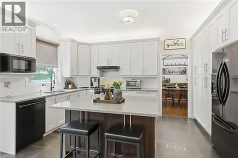 5347 Jameson Crescent Burlington ON L7L 6Z1