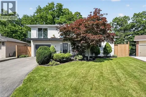 9 Leslie Drive Hamilton ON L8G 2P6