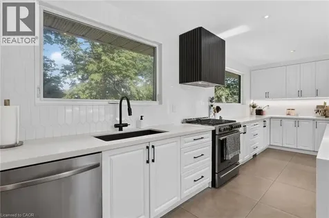9 Leslie Drive Hamilton ON L8G 2P6