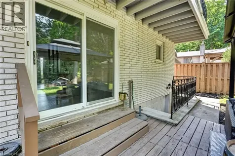 9 Leslie Drive Hamilton ON L8G 2P6