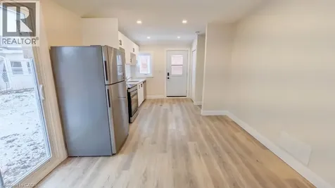 21 Fawell Avenue St. Catharines ON L2S 2V5