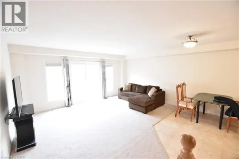52 Meadowridge Street Kitchener ON N2P 0E2