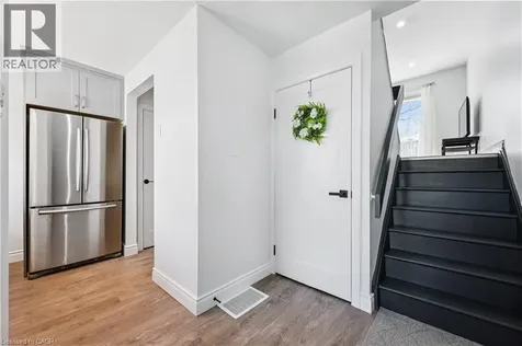 224 Harvard Place Waterloo ON N2J 4G2