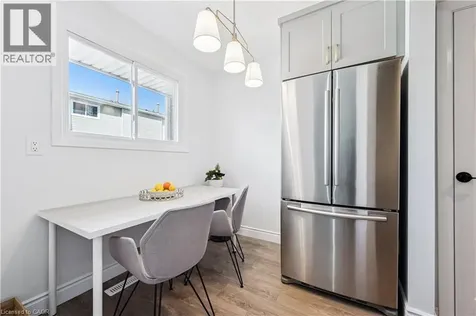 224 Harvard Place Waterloo ON N2J 4G2