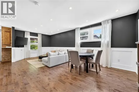 16 Witherspoon Street Dundas ON L9H 2C6