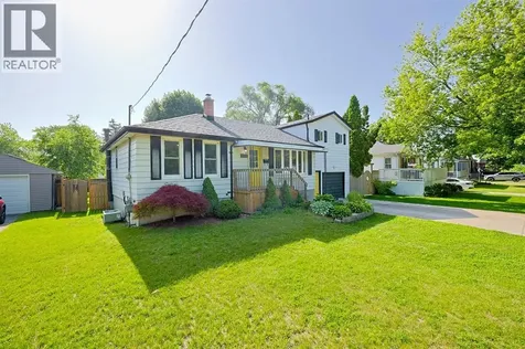 898 Grandview Avenue Sarnia ON N7V 3X2