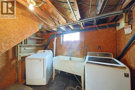 898 Grandview Avenue Sarnia ON N7V 3X2