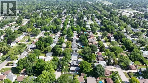 898 Grandview Avenue Sarnia ON N7V 3X2