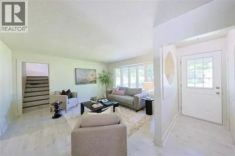 898 Grandview Avenue Sarnia ON N7V 3X2