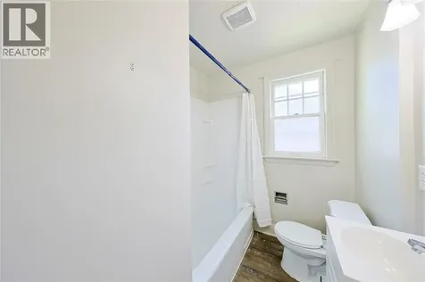 898 Grandview Avenue Sarnia ON N7V 3X2