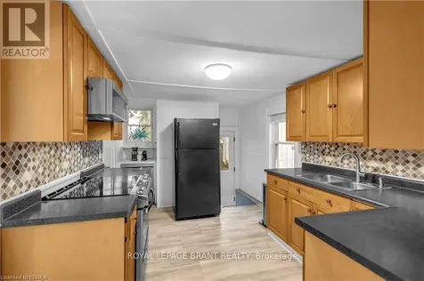 10 Bishop Street Brantford ON N3S 1L9