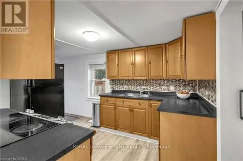 10 Bishop Street Brantford ON N3S 1L9