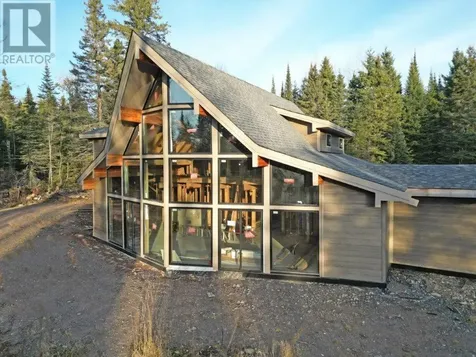 115 Golf Course Road Nipigon ON P0T 2J0