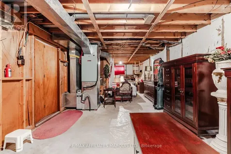 1208 Third Street East Cornwall ON K6H 2G2