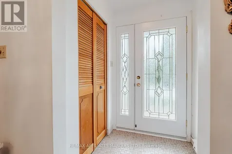 1208 Third Street East Cornwall ON K6H 2G2