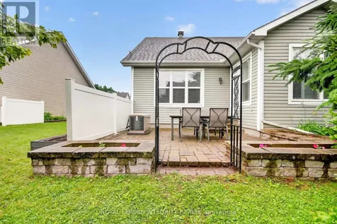 626 Country Trail Private Ottawa ON K0A 1K0