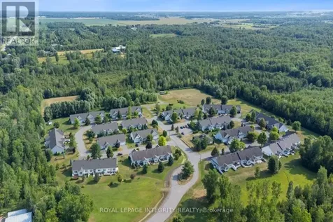 626 Country Trail Private Ottawa ON K0A 1K0