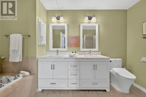38 Metropole Private Ottawa ON K1Z 1E9