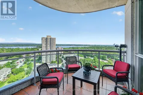 38 Metropole Private Ottawa ON K1Z 1E9