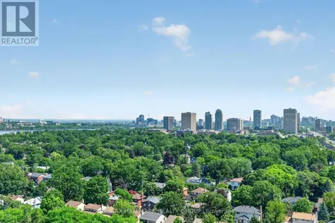 38 Metropole Private Ottawa ON K1Z 1E9