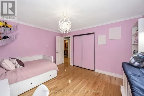 30 Promenade Boulevard Russell ON K0A 1W1