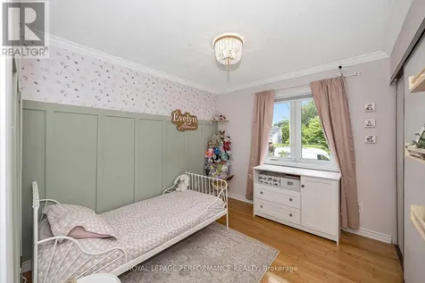 30 Promenade Boulevard Russell ON K0A 1W1