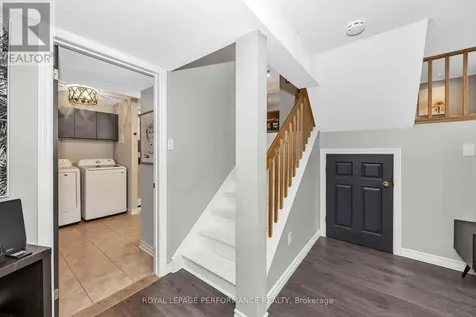 30 Promenade Boulevard Russell ON K0A 1W1