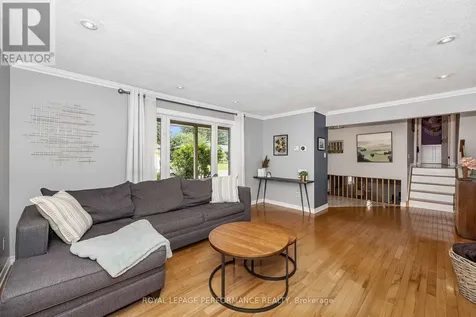 30 Promenade Boulevard Russell ON K0A 1W1
