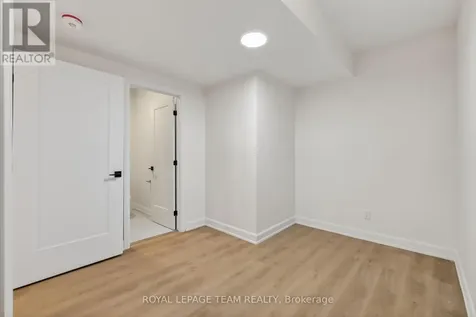 610 Tweedsmuir Avenue Ottawa ON K1Z 5P3
