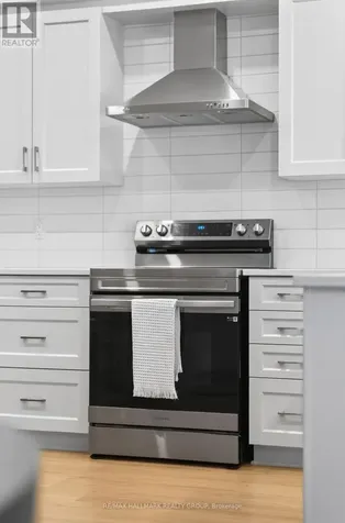 3160 Alpenstock Avenue Ottawa ON K1W 0W1