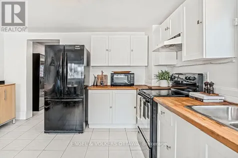 477 Booth Street Ottawa ON K1R 7L1
