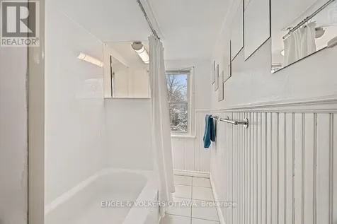 477 Booth Street Ottawa ON K1R 7L1