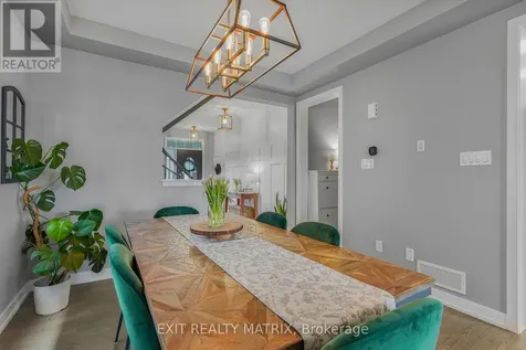319 Sweetclover Way Ottawa ON K4A 1E5