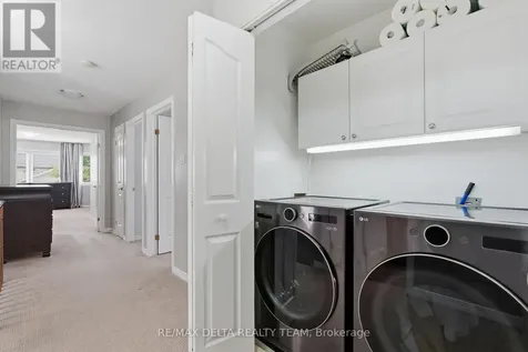1130 Marchant Drive Ottawa ON K4A 4A7