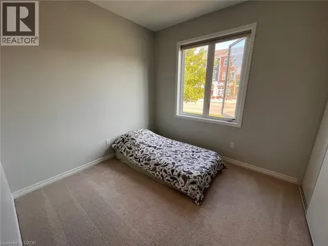 40 Daylily Lane Kitchener ON N2R 0L7