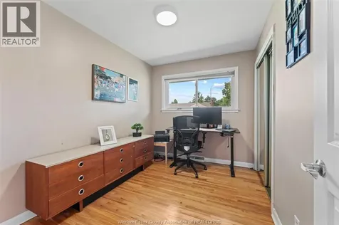2729 Virginia Park Windsor ON N9E 2B6