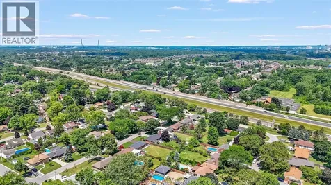 2729 Virginia Park Windsor ON N9E 2B6