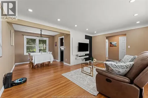 2729 Virginia Park Windsor ON N9E 2B6
