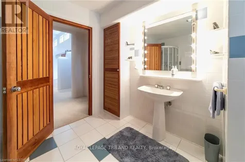 15668 Furnival Road West Elgin ON N0L 2N0