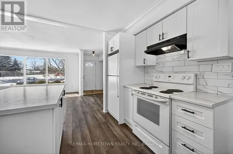 31 Vanier Drive Brockville ON K6V 3J6