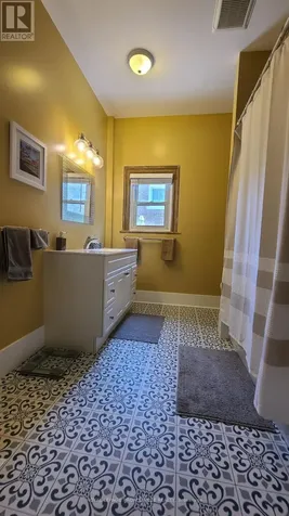 482 James Street West Prescott ON K0E 1T0