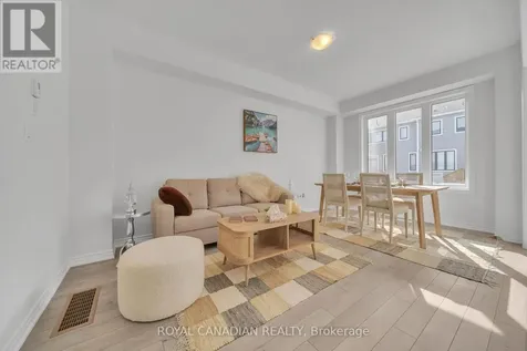 21 Tamworth Terrace Barrie ON L9J 0W5