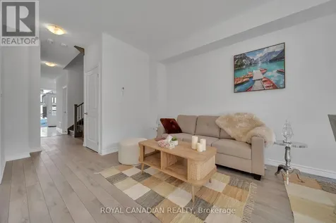 21 Tamworth Terrace Barrie ON L9J 0W5