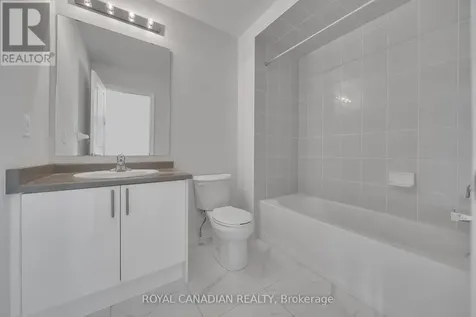 21 Tamworth Terrace Barrie ON L9J 0W5