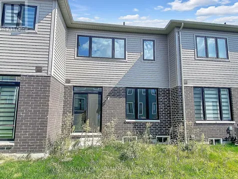 21 Tamworth Terrace Barrie ON L9J 0W5