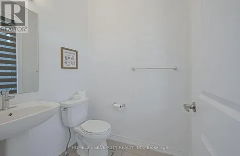 12 Kingsbury Trail Barrie ON L9J 0W9