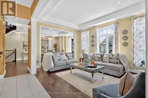 22 Hayeraft Street Whitby ON L1P 0C6